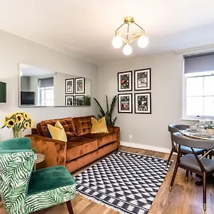  Apartment Host & - Canning Quarters